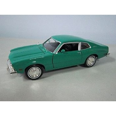 MINIATURA FORD MAVERICK 1974 METAL ESCALA 1/24 DISPONÍVEL NA COR VERMELHO MOTORMAX 73326 M